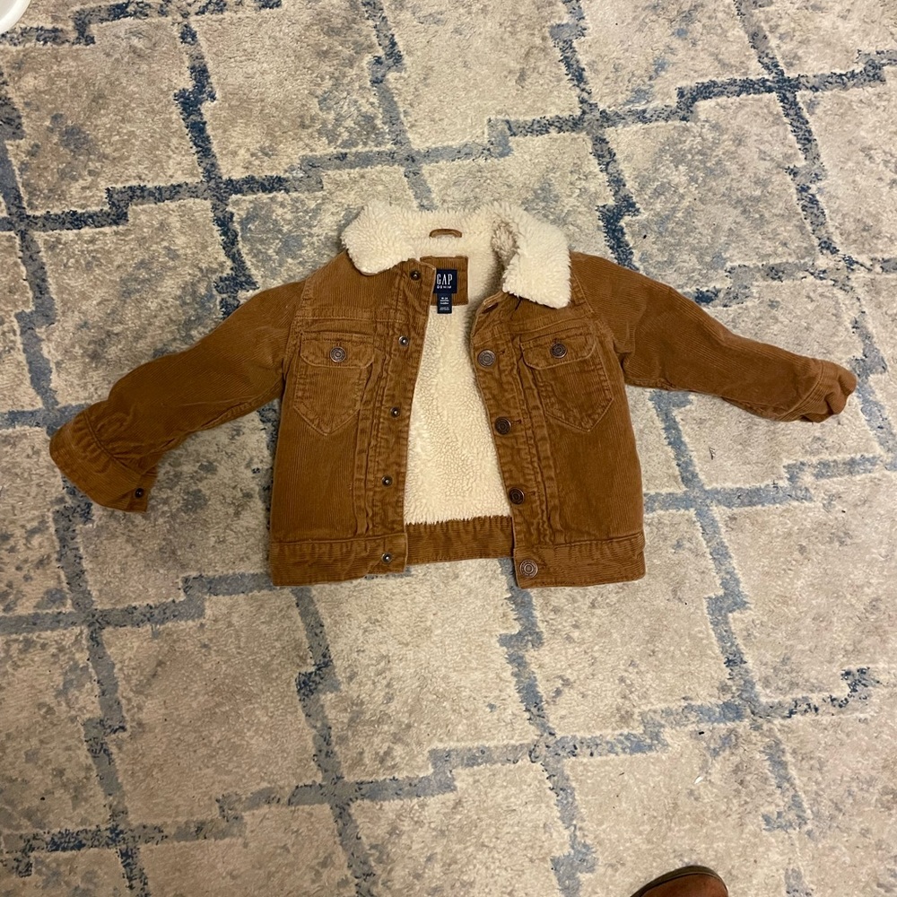 BabyGap corduroy & Sherpa Jacket 18-24 Months